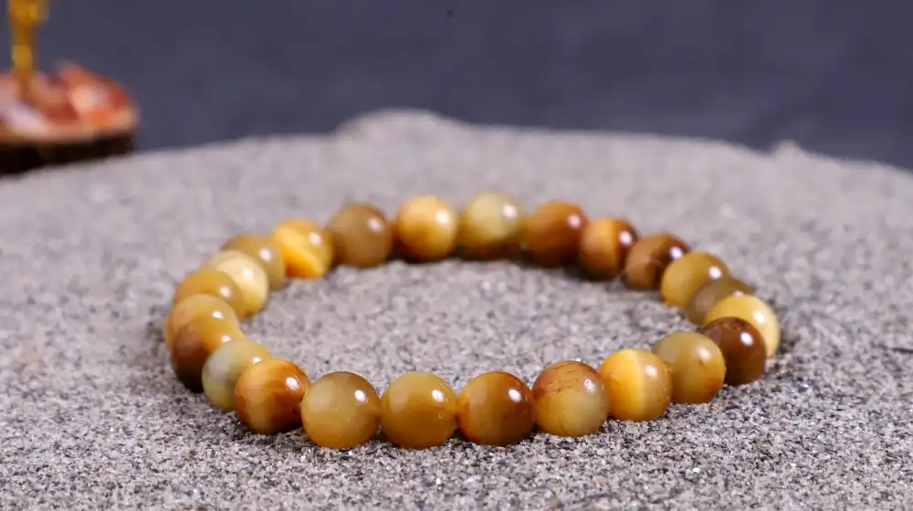 Dhan Raksha Sutra